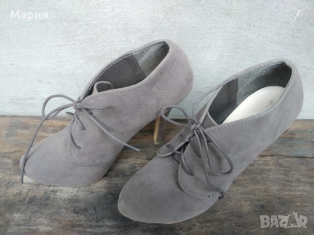 Дамски обувки на платформа и ток, снимка 2 - Дамски обувки на ток - 32552704