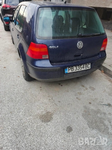 VW Golf , снимка 4 - Автомобили и джипове - 53259664