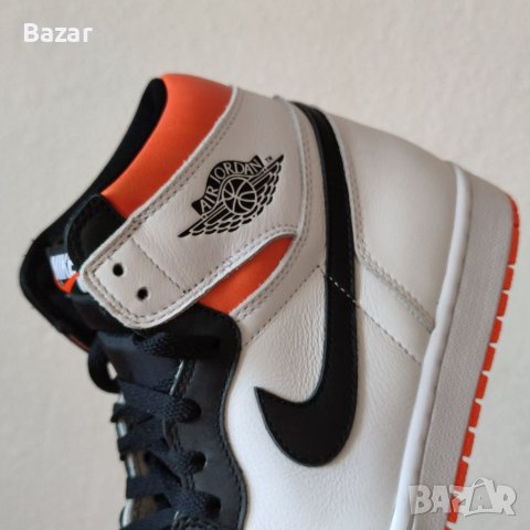 Nike Air Jordan 1 High Electro Orange White Нови Оригинални Обувки Размер 42 Номер Мъжки Кецове, снимка 6 - Кецове - 39233190