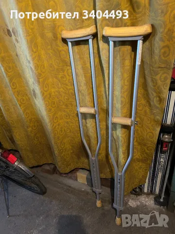 2 броя патерици и 2 броя канадки , снимка 3 - Патерици - 46589585