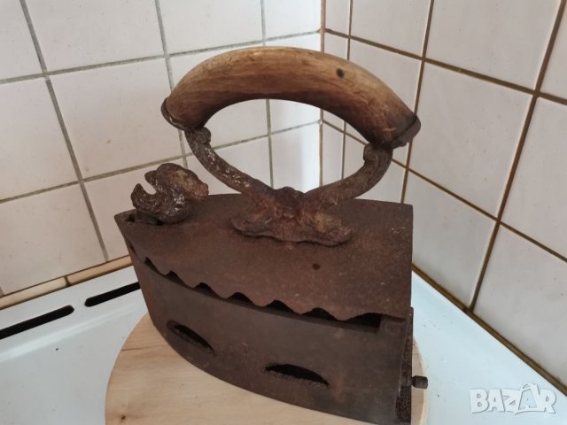 Ретро ютия на жар, снимка 2 - Антикварни и старинни предмети - 40755027