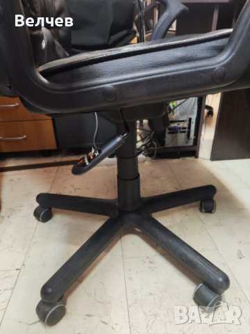 Офис стол на части механизъм с кръстачка, амортисьор - 2 бр., снимка 3 - Столове за офис - 43943775