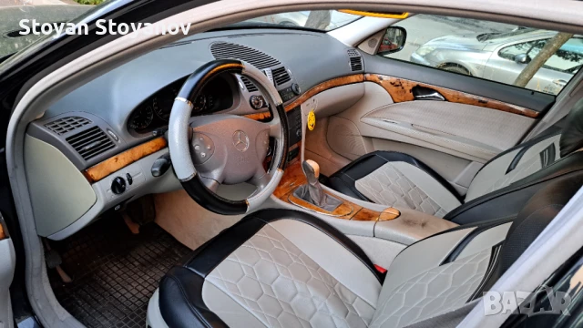 Продавам Мерцедес-Бенц Е240 Газ-бензин, снимка 3 - Автомобили и джипове - 50950609
