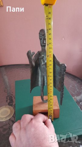 Статуетка на древен войн от нурагическата цивилизация, снимка 8 - Антикварни и старинни предмети - 34923190