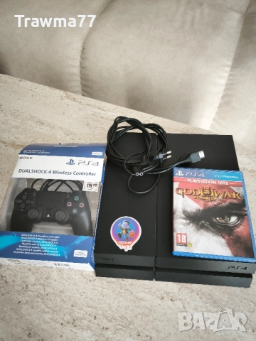 Playstation 4 (500 GB) + джойстик DualShock 4 в гаранция + подарък
