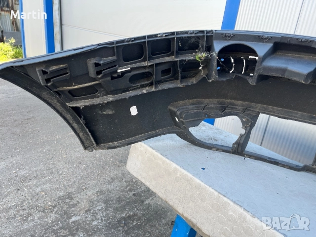 Предна броня за Vw Passat b5.5, снимка 5 - Части - 51542283