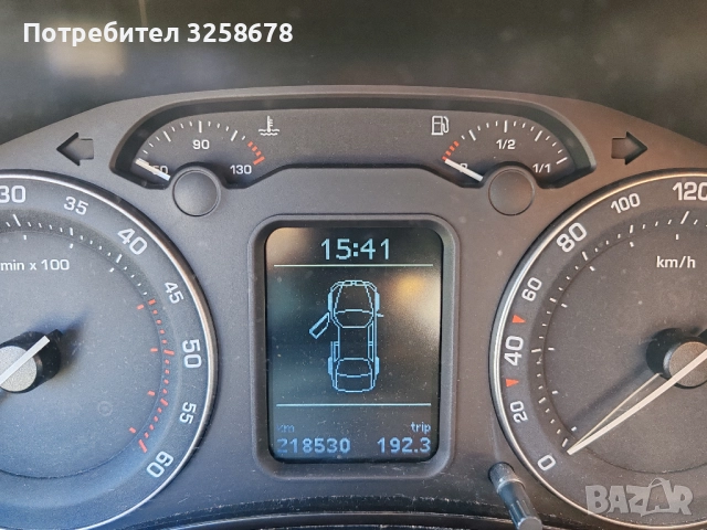 Шкода Октавия 1,9 TDI / 105 к.с, снимка 10 - Автомобили и джипове - 52438532