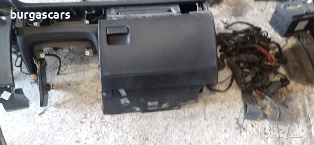 Арматурно табло Airbag Audi A8 D3 - 100, снимка 4 - Части - 36937408