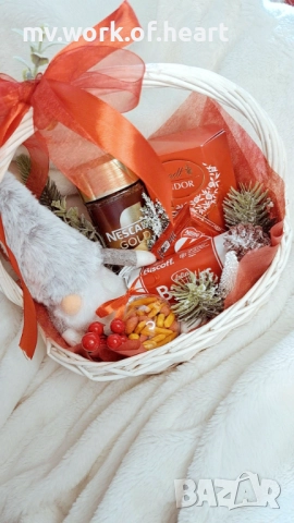Подаръчна Коледна кошница 