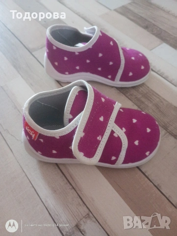 пантофи К&К момиче 13.5см/22номер уголемени , снимка 4 - Детски пантофи - 53369083