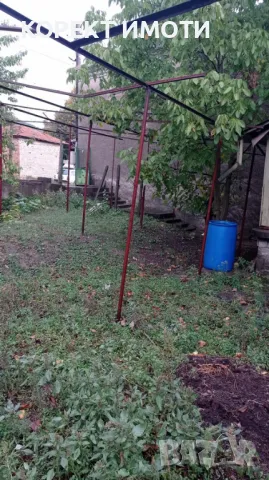 ПРОДАВА КЪЩА в село Осмар, снимка 9 - Къщи - 47419340