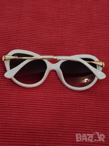 Дамски слънчеви очила Miu Miu, Италия. , снимка 3 - Слънчеви и диоптрични очила - 50269656