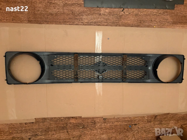 Предна маска-(решетка) Сузуки Самурай 1.3 моно 1993 год, снимка 5 - Части - 53574446