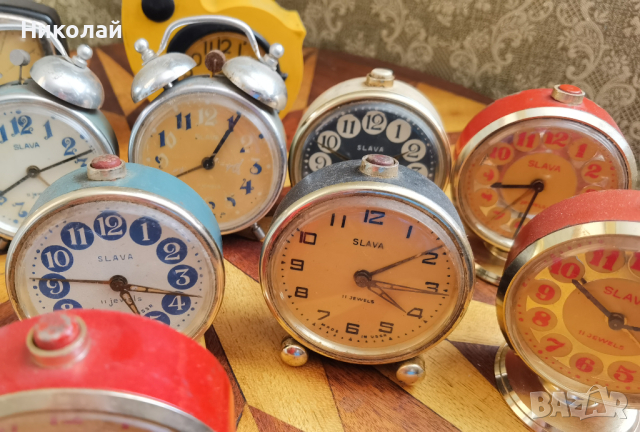 Лот настолни часовници будилник Слава , снимка 8 - Антикварни и старинни предмети - 44878187