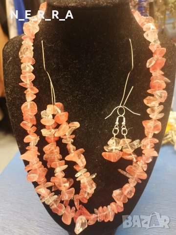 Комплект от естествени камъни