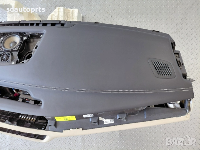 Арматурно табло за BMW 7 G11 G12 с Head Up Г11 Г12 , снимка 4 - Части - 51617613