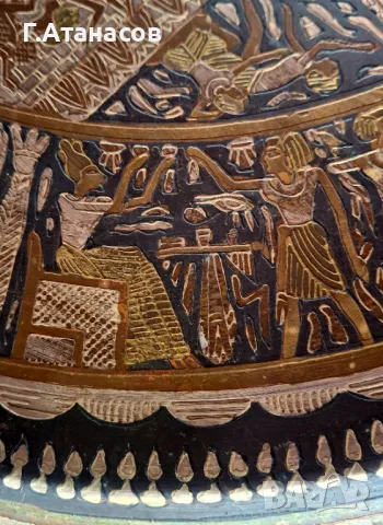 Старинен египетски меден поднос гравиран със сребърни и златни орнаменти, снимка 10 - Антикварни и старинни предмети - 49296049