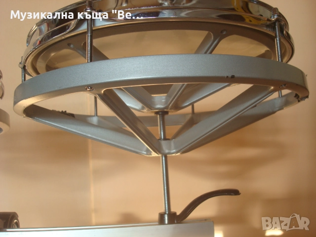 Бонгоси със стойка, снимка 12 - Ударни инструменти - 52802130