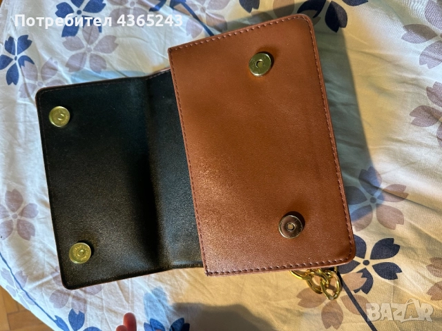 Малка дамска ежедневна чанта в кафяв цвят, НОВА!, снимка 4 - Чанти - 52710085