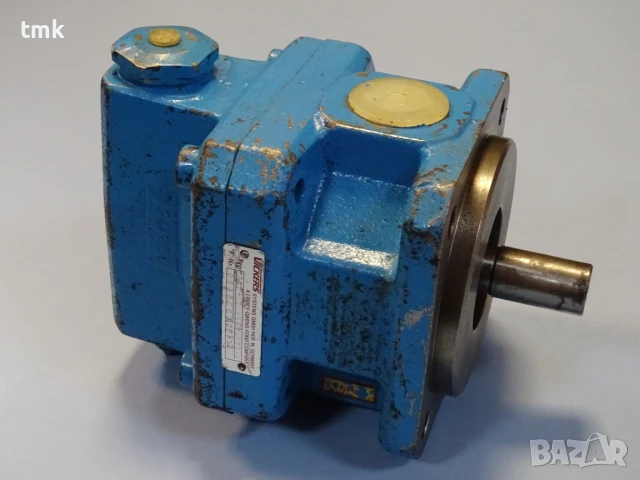 Хидравлична помпа Vickers GPA2-10-EK2-30-R Hydraulic gear pump, снимка 6 - Резервни части за машини - 50550760