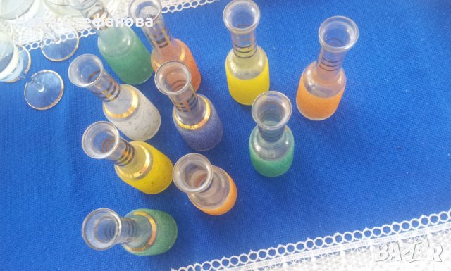 Юзчета 50 мл цветна посипка 13 бр - бутилка оригинална за тях, снимка 5 - Антикварни и старинни предмети - 27203156