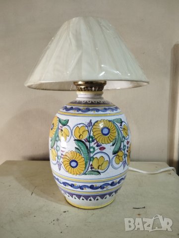 Ретро настолна лампа, снимка 1 - Настолни лампи - 43802630