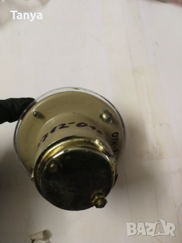 Мигач/ габарит бял УАЗ/UAZ/, ГАЗ 53/GAZ 53/, ЗИЛ/ZIL/, ЛУАЗ/LuAZ/, ПАЗ,  ПФ 101-Б, снимка 4 - Части - 52873617