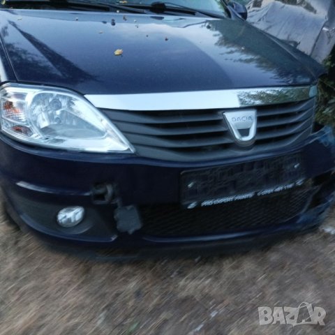 Десен фар Дачия Логан 1 фейслифт 2011 година, снимка 3 - Части - 42722558