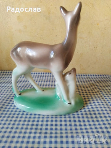 Стара порцеланова статуетка Сърна Изида, снимка 3 - Статуетки - 52274238
