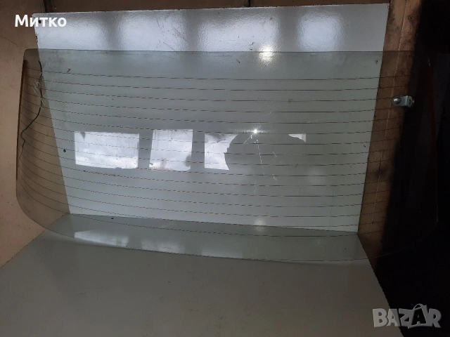 Оригиналено задно стъкло с реотани за Мерцедес W115 Табакера MERCEDES BENZ W115, снимка 11 - Части - 53466392