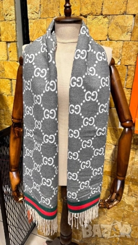 двулицев кащмирен шал gucci Burberry Louis Vuitton , снимка 5 - Шалове - 52149913