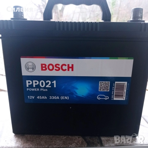 акумулатор Bosch 12V