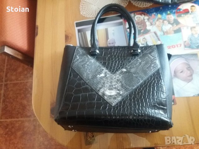 Дамска чанта