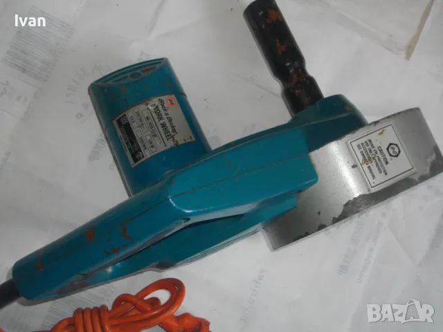 BLACK DECKER Made in CANADA 600W 3,0A ЗАЧИСТВАЩА РЕЖЕЩА ЕЛ. МАШИНА ШЛАЙФ БЛЕК ДЕКЕР ОРИГИНАЛНА, снимка 7 - Други инструменти - 48268691