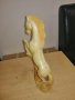 Продавам красива статуетка на кон,пластика, снимка 4