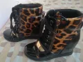 черни боти с  животински принт , на скрита платформа, снимка 2
