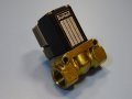 магнет вентил Burkert 400-A T162 solenoid valve G1/2, снимка 1 - Резервни части за машини - 40191072