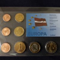 Пробен евро сет - Латвия 2006 , снимка 1 - Нумизматика и бонистика - 37408934