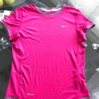 Оригинална близа Nike Nikerunning, снимка 1 - Детски Блузи и туники - 28656390