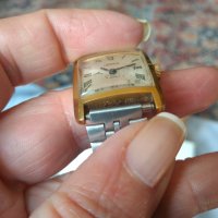 Часовник Cornavin 17 jewels gold plated 22k, снимка 12 - Антикварни и старинни предмети - 32664856