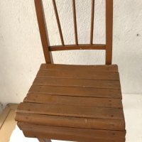 Малки дървени столчета, снимка 7 - Антикварни и старинни предмети - 43951068