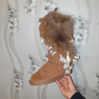 ботуши UGG  Aphnus номер 41, снимка 1 - Дамски ботуши - 42993794