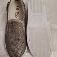 Оригинални дамски обувки GUESS номер 35, снимка 1 - Пантофи - 43756191