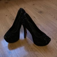 Дамски официални обувки, снимка 1 - Дамски елегантни обувки - 43714389