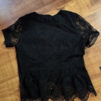 Елегантна дантелена блуза h&m, снимка 1 - Блузи с дълъг ръкав и пуловери - 38036194