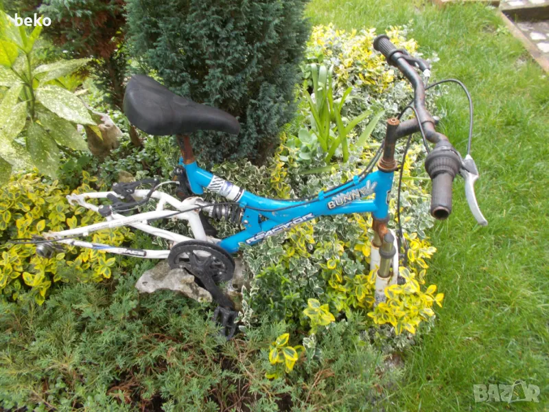 рамка велосипед с части по нея !, снимка 1