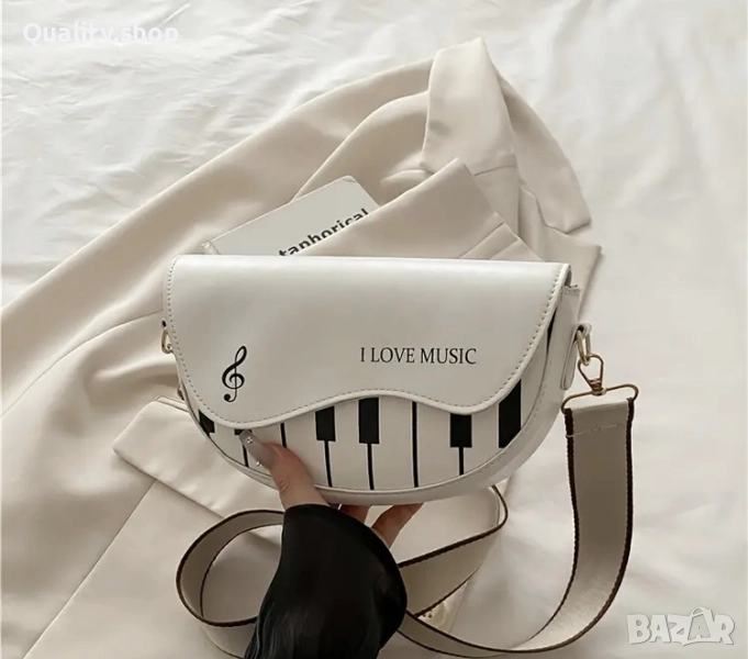 Дамска чанта пиано, снимка 1