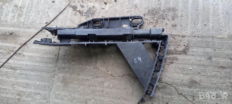 Водач предна броня Citroen C4 Picasso , снимка 1