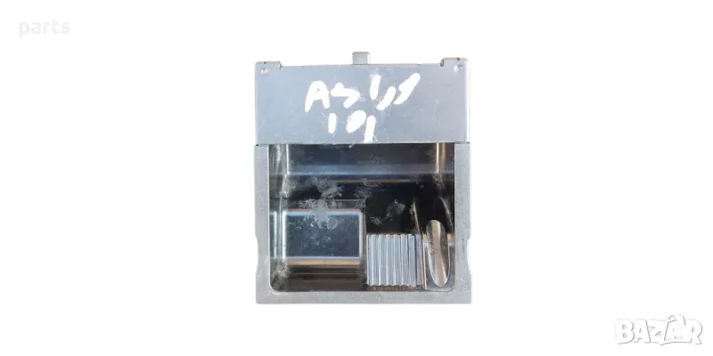 Централен Пепелник Ауди A3 8L
(2) - 311270300 - 8L0857951C, снимка 1