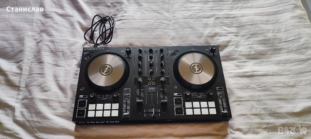 Traktor Kontrol S2 MK3 + куфар, снимка 1